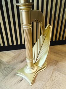 orzech plaster harfa